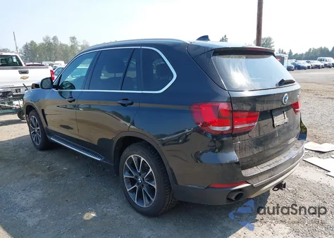 2015 BMW X5 xDrive35I z USA, uszkodzony, nr VIN 5UXKR0C59F0P06364